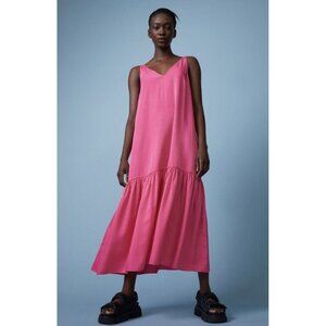 H&M Bright Barbie Pink Maxi Dress S fits like M Sleeveless VNeck with Ruffle Hem